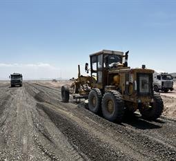 راه سازی در مجتمع معادن سنگ آهن اسمالون